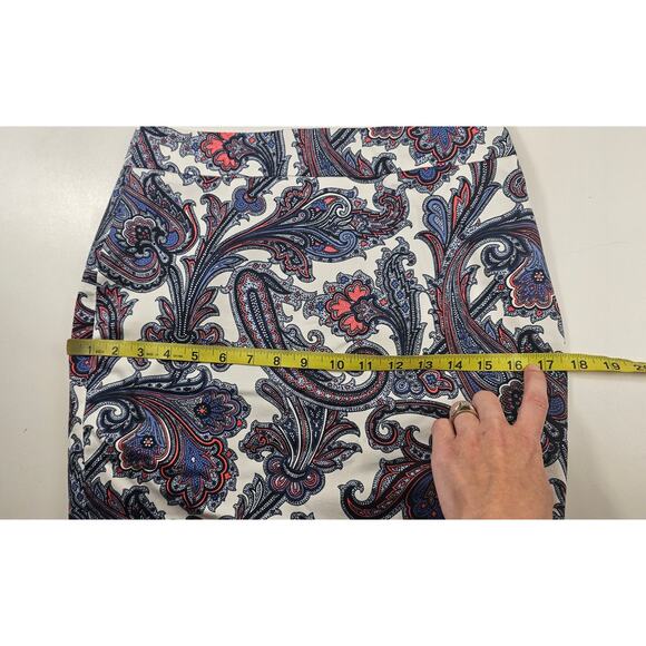 Ann Taylor 2P 2 PETITE Straight Skirt Zippered Back Black, Pink, White Paisley - Picture 6 of 8